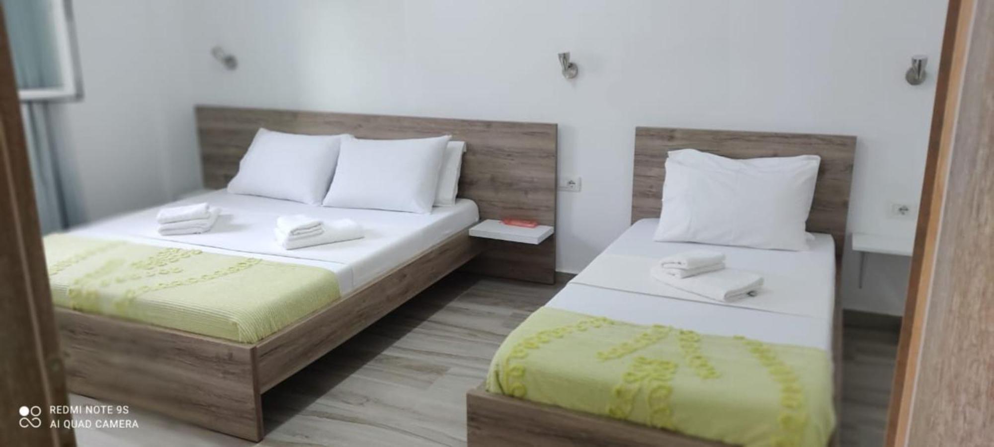 M&J Home Ксамил Екстериор снимка