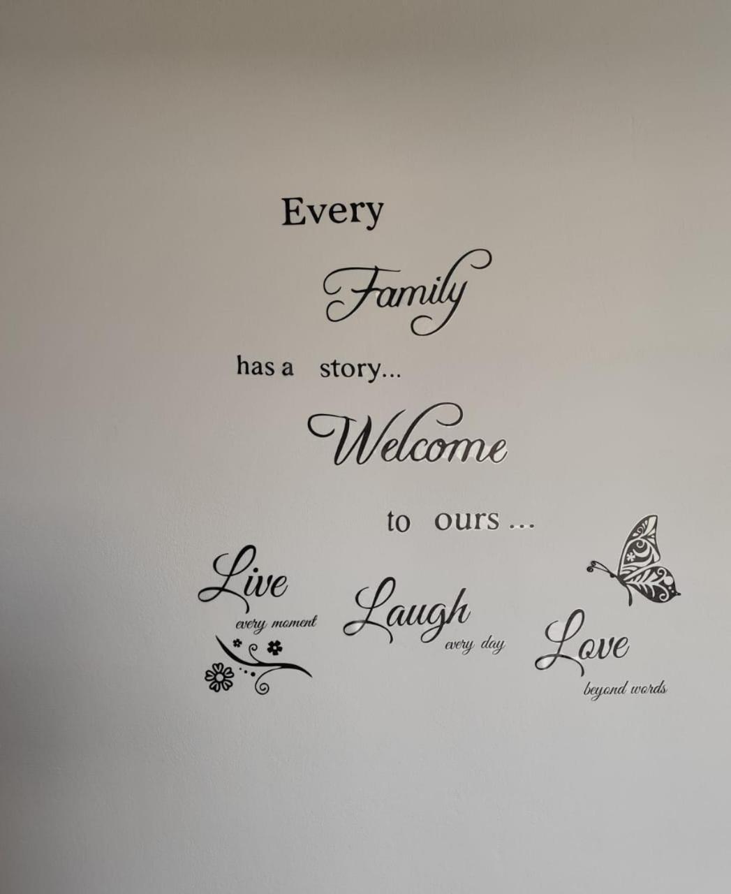 M&J Home Ксамил Екстериор снимка